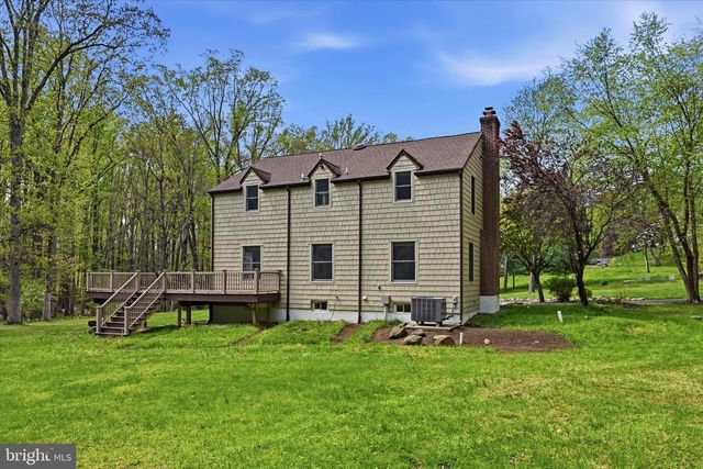 1010 NICOLE DR, Newtown Square, PA 19073