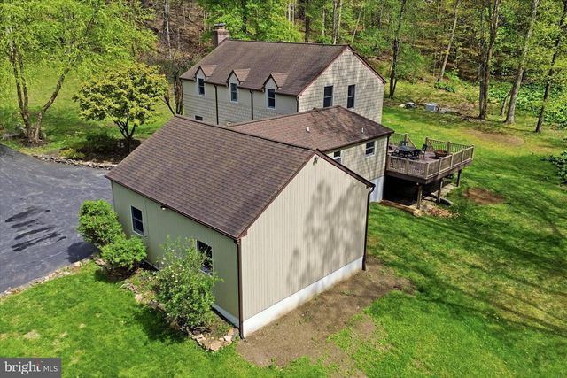 1010 NICOLE DR, Newtown Square, PA 19073