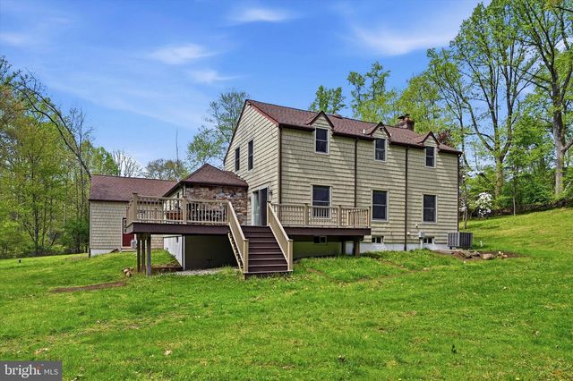1010 NICOLE DR, Newtown Square, PA 19073