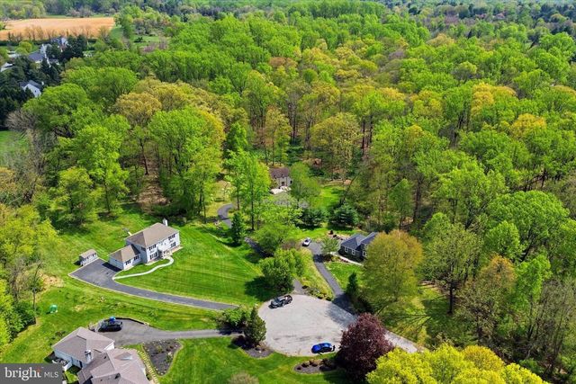 1010 NICOLE DR, Newtown Square, PA 19073