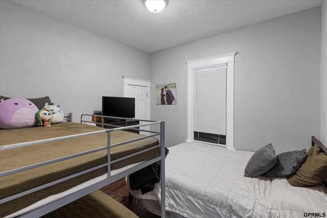 4411 Commercial Avenue, Omaha, NE 68110