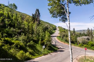 6890 Canyon Drive Court, Park City, UT 84098