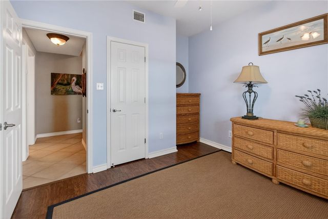 223 Keewaydin Lane, Port Aransas, TX 78373