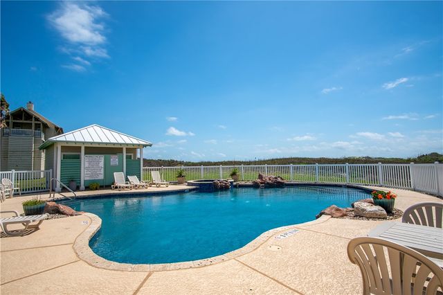 223 Keewaydin Lane, Port Aransas, TX 78373