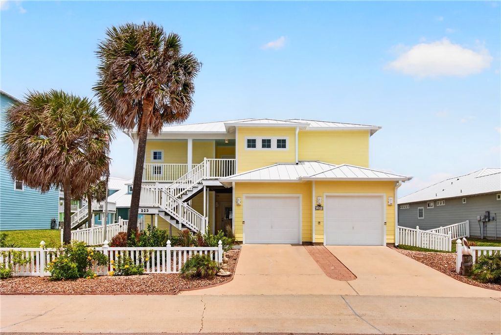 223 Keewaydin Lane, Port Aransas, TX 78373 — photo 2