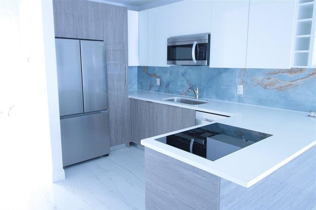 600 Layne Boulevard 119, Hallandale Beach, FL 33009