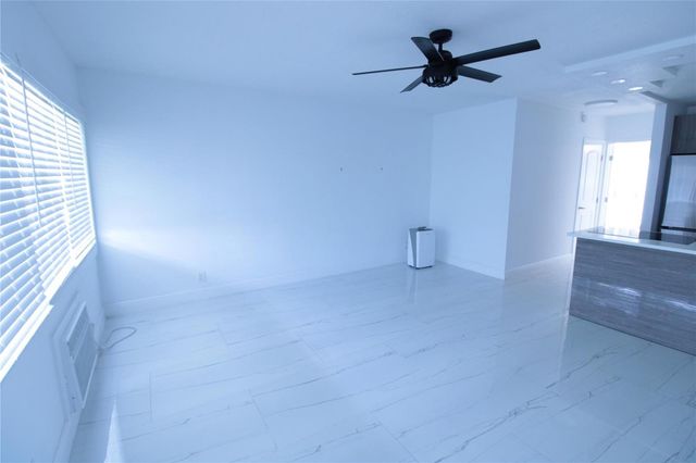 600 Layne Boulevard 119, Hallandale Beach, FL 33009