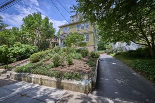25 Mendum St. 2, Boston, MA 02131