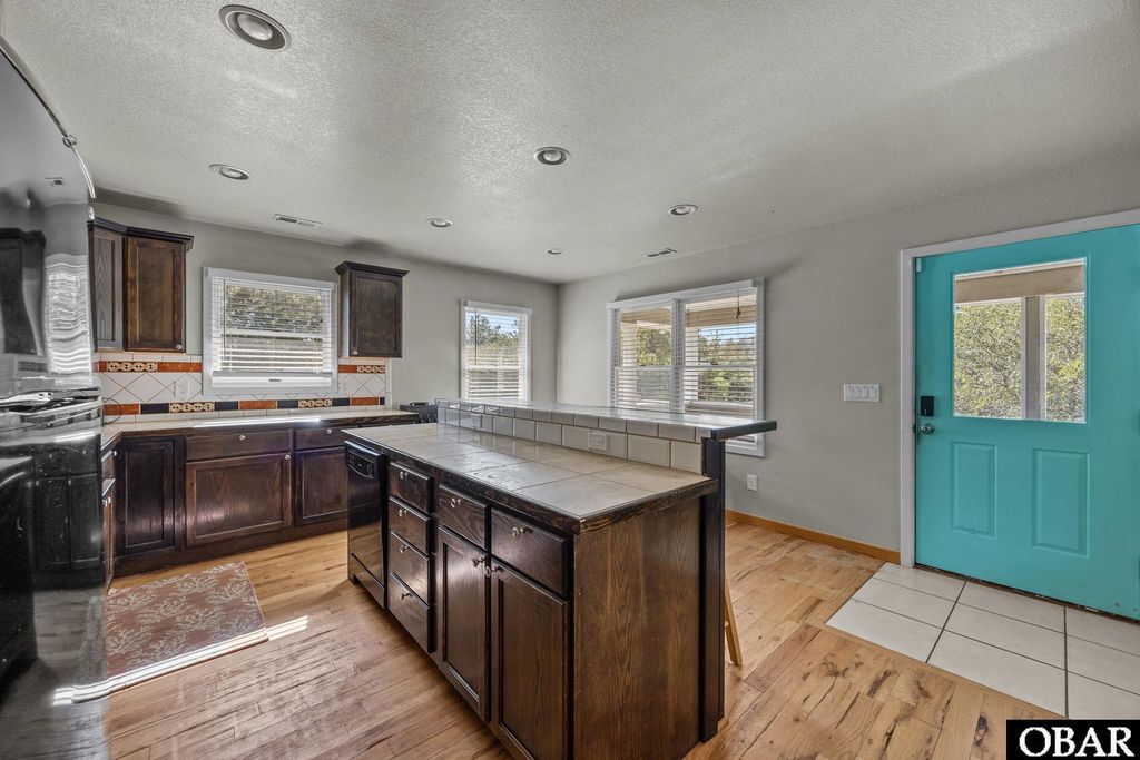 Image 9 of property listing at 2003 Ridge Road Lot 33, Corolla, NC 27927