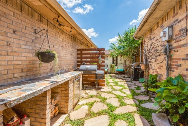 400 Seminary Ridge, Mesquite, TX 75149