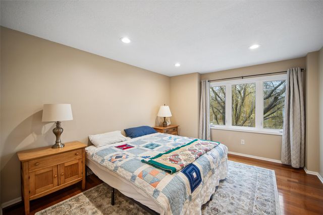 7501 Hickory Lane, Urbandale, IA 50322