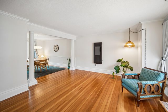 7501 Hickory Lane, Urbandale, IA 50322