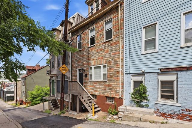 31 Eleanor St, South Side, PA 15203