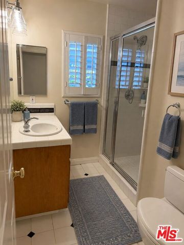 7539 Denrock Avenue, Los Angeles, CA 90045