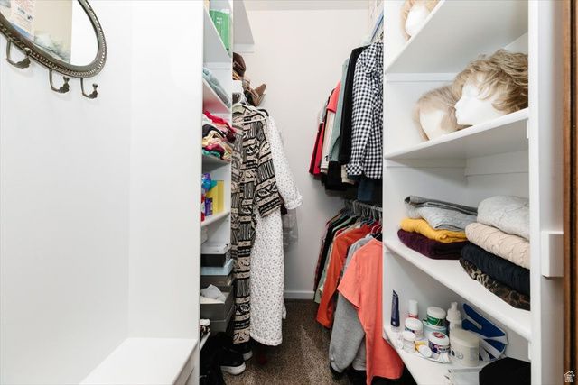 600 E 100 S, Hyde Park, UT 84318