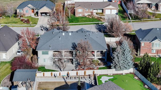 600 E 100 S, Hyde Park, UT 84318