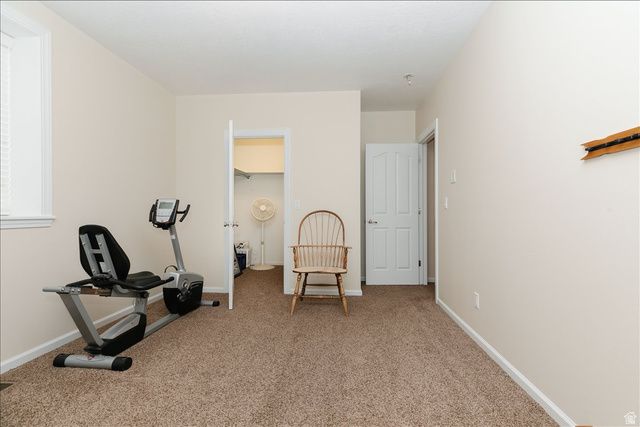 600 E 100 S, Hyde Park, UT 84318