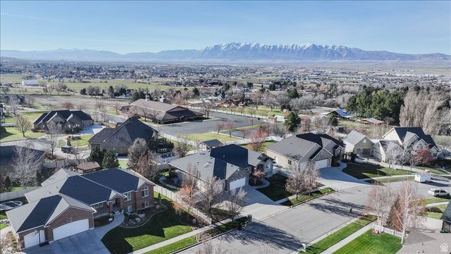 600 E 100 S, Hyde Park, UT 84318