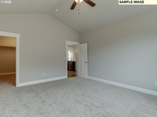 2016 E BADGER Way 5, La Center, WA 98629