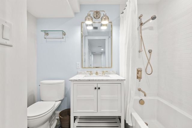903 WASHINGTON ST, Hoboken, NJ 07030