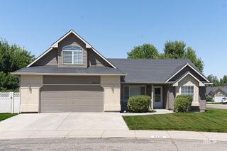 5435 N Vercelli Way, Meridian, ID 83646