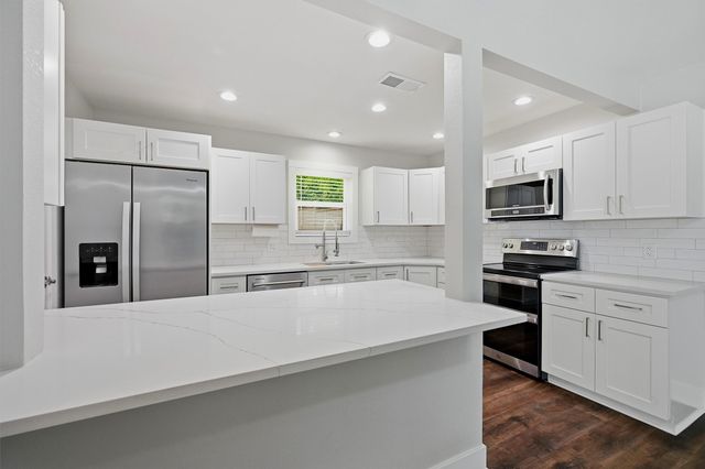 900 Cortez Street, Denison, TX 75020