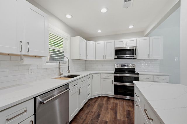 900 Cortez Street, Denison, TX 75020