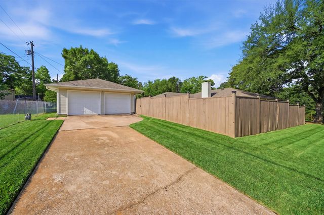 900 Cortez Street, Denison, TX 75020