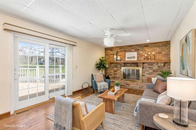 9800 Delray Drive, Montgomery, OH 45242