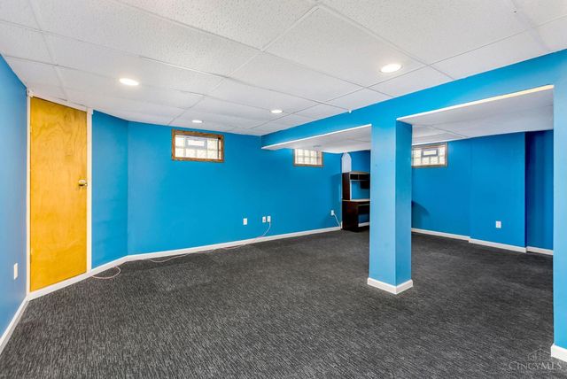 9800 Delray Drive, Montgomery, OH 45242