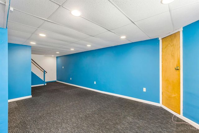 9800 Delray Drive, Montgomery, OH 45242