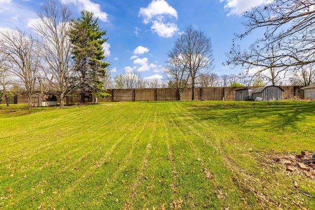 9800 Delray Drive, Montgomery, OH 45242