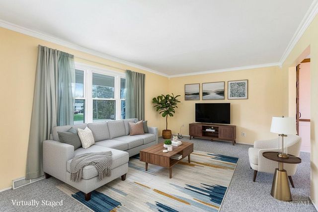 9800 Delray Drive, Montgomery, OH 45242