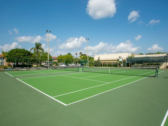 24 Pine Arbor Lane 103, Vero Beach, FL 32962