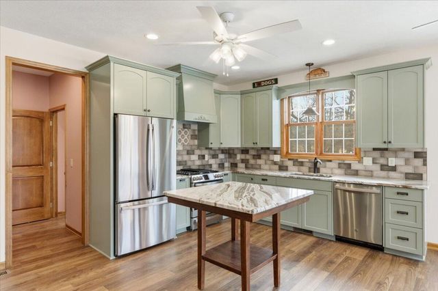 1449 240TH Avenue, Thurman, IA 51654