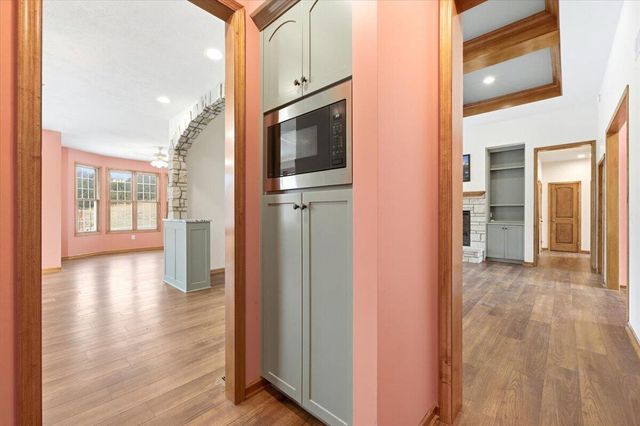 1449 240TH Avenue, Thurman, IA 51654