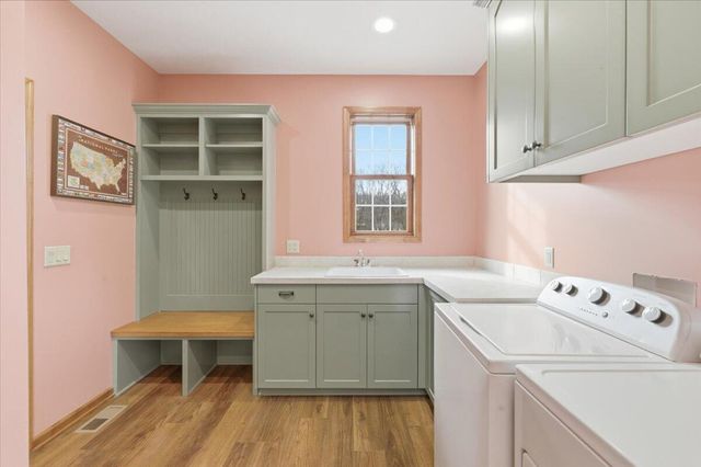 1449 240TH Avenue, Thurman, IA 51654