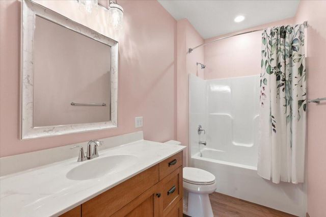 1449 240TH Avenue, Thurman, IA 51654