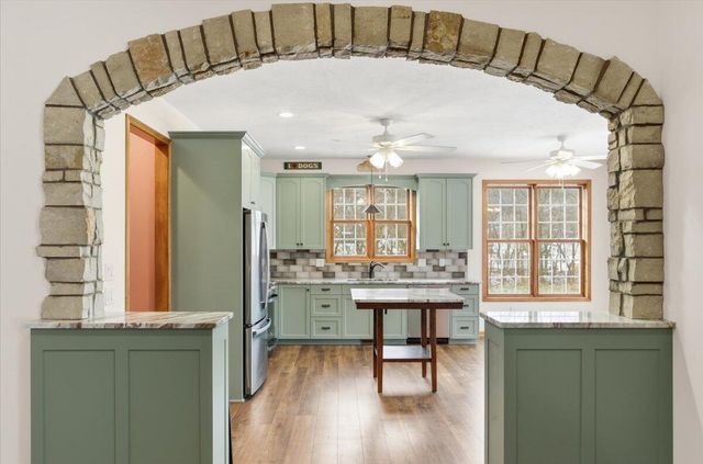 1449 240TH Avenue, Thurman, IA 51654