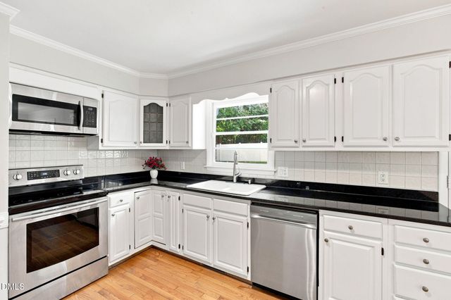 3512 Neptune Drive, Raleigh, NC 27604