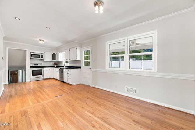 3512 Neptune Drive, Raleigh, NC 27604