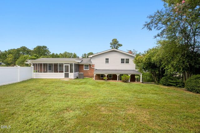 3512 Neptune Drive, Raleigh, NC 27604