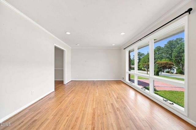 3512 Neptune Drive, Raleigh, NC 27604