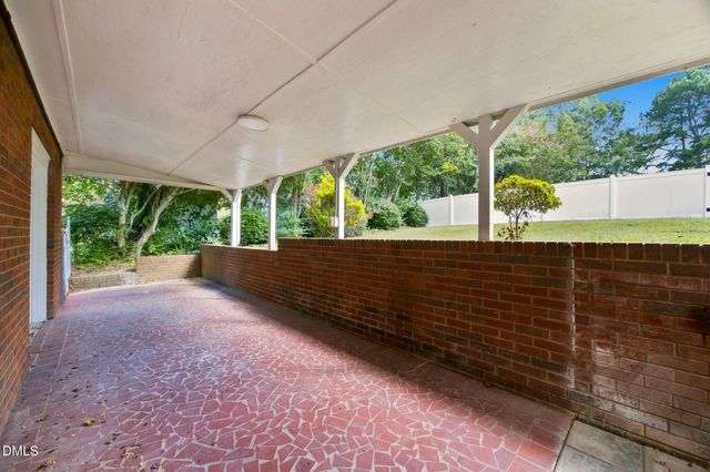 3512 Neptune Drive, Raleigh, NC 27604