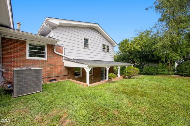 3512 Neptune Drive, Raleigh, NC 27604