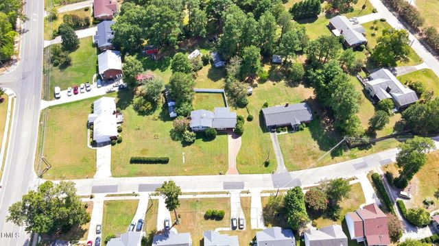 3512 Neptune Drive, Raleigh, NC 27604