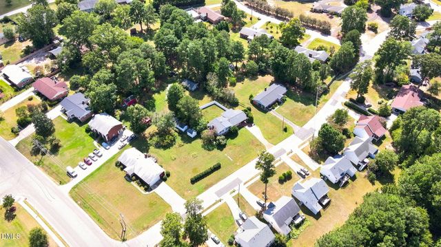 3512 Neptune Drive, Raleigh, NC 27604