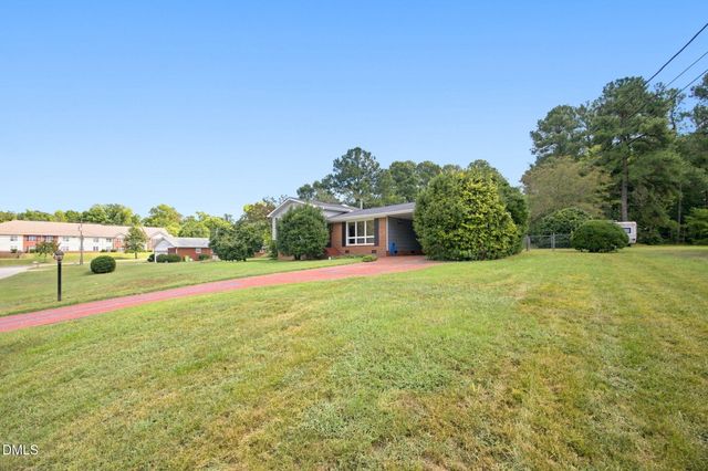 3512 Neptune Drive, Raleigh, NC 27604