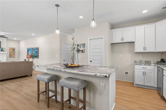 2508 Deal's Creek CT, Chesapeake, VA 23323