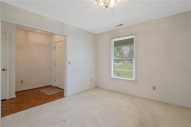 419 Woodberry Circle, Raeford, NC 28376
